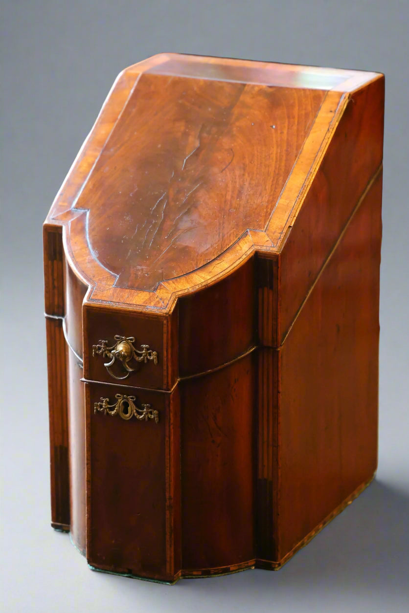Georgian mahogany Knife Box