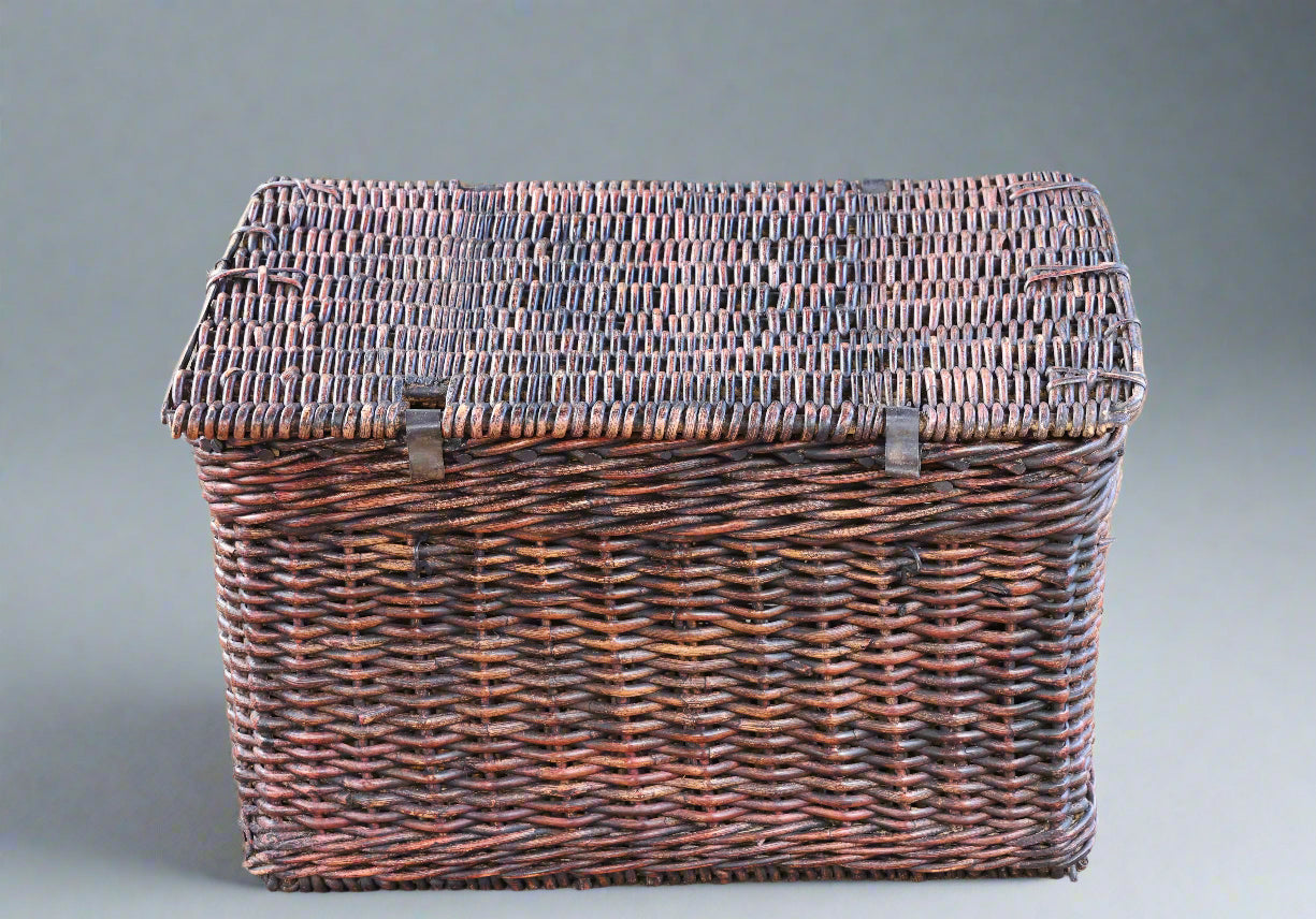 Vintage wicker Basket