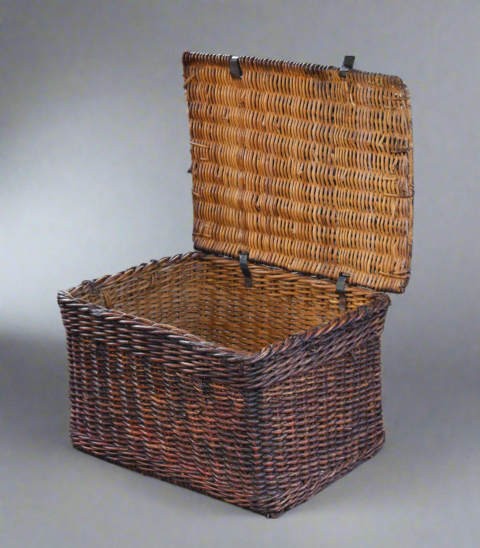 Vintage wicker Basket