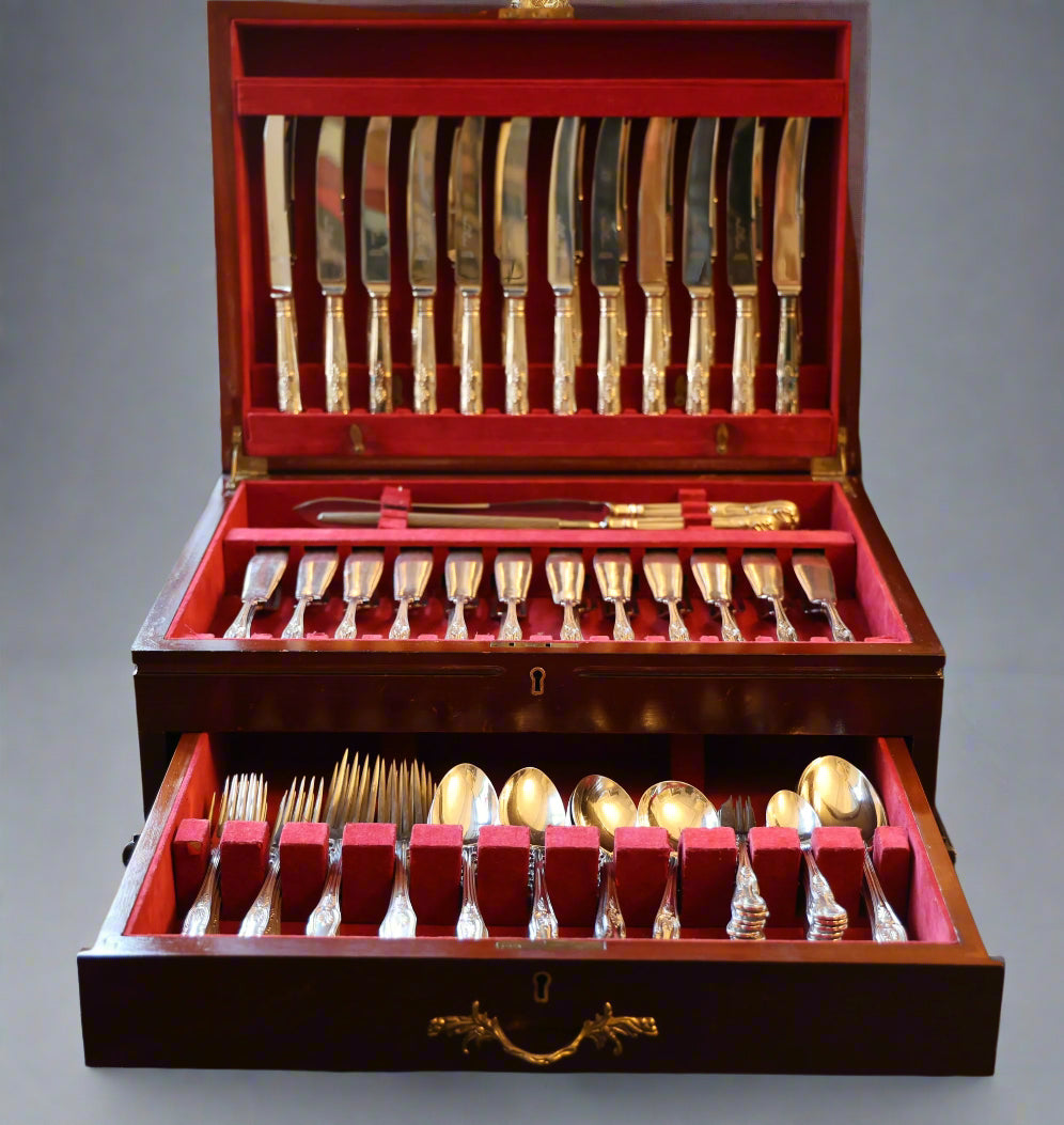 A Canteen of Kings Pattern Cutlery