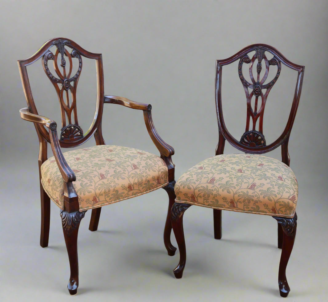 Set of ten Hepplewhite style mahogany Dining Chairs