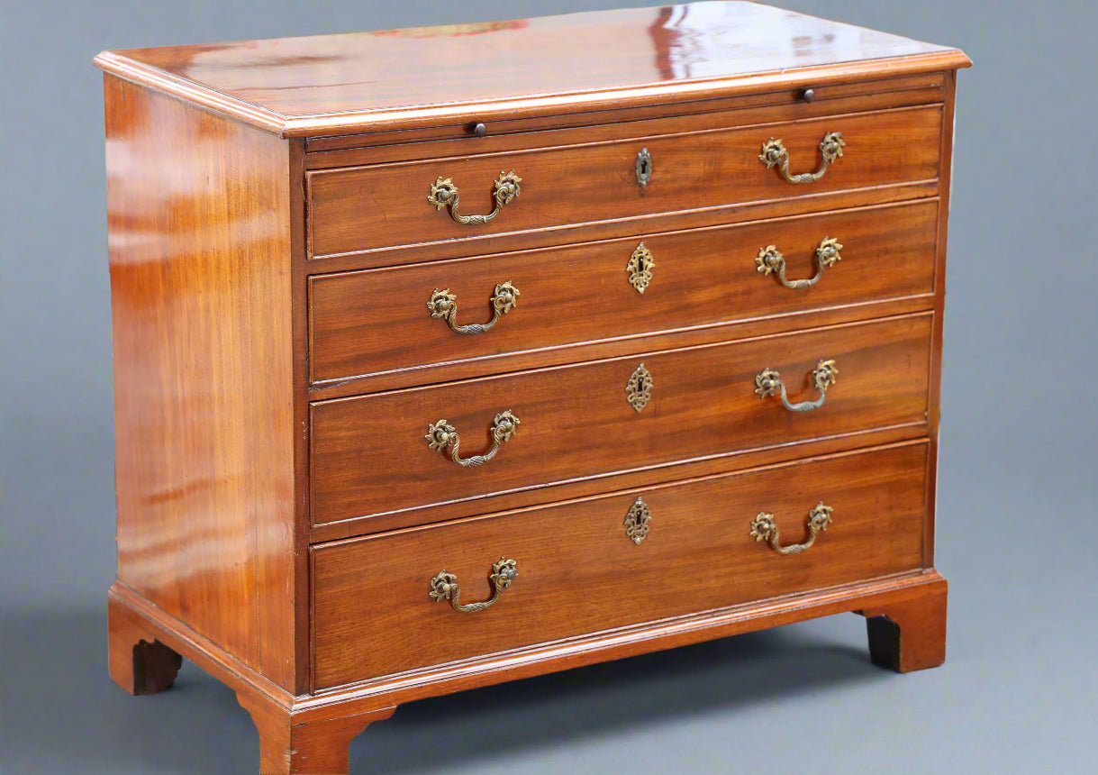 George III Mahogany Chest of Drawers
