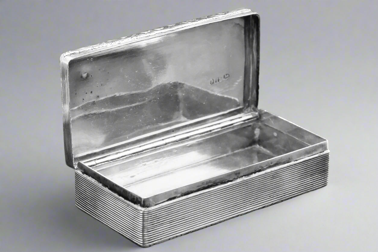 George IV Antique Silver Hunting Snuff Box, Thos. Shaw
