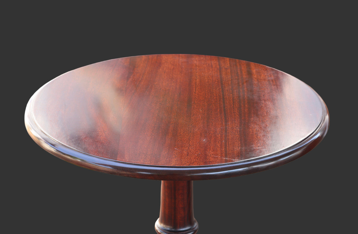 Circular mahogany Side/Lamp Table - SOLD