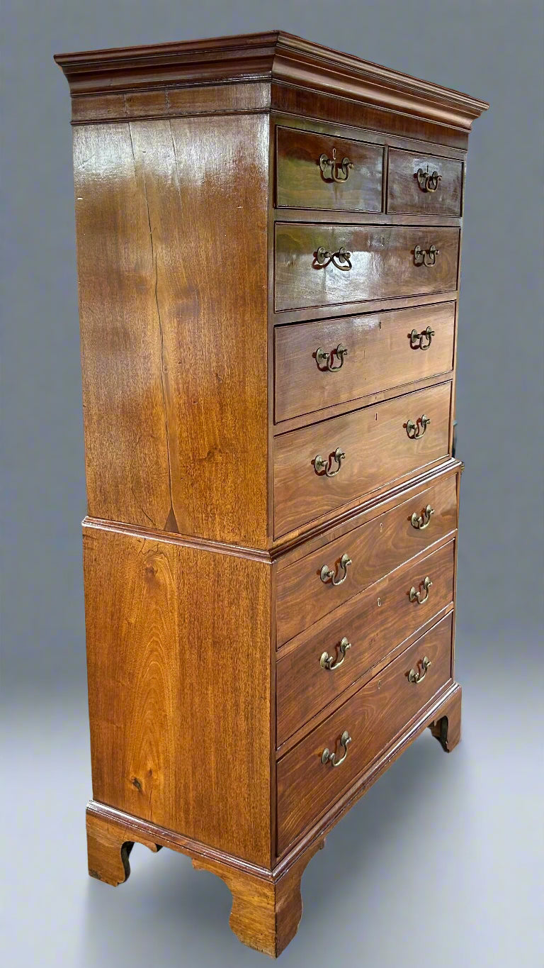 Georgian mahogany Chest on Chest