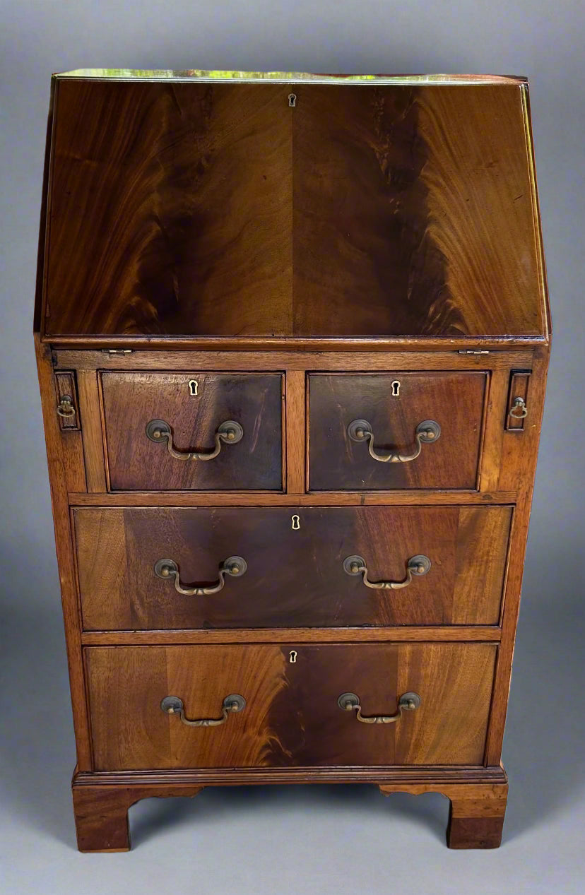 Edwardian Lady's Bureau