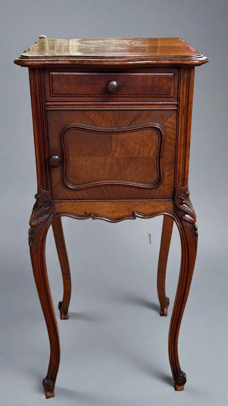 19th French walnut Pedestal