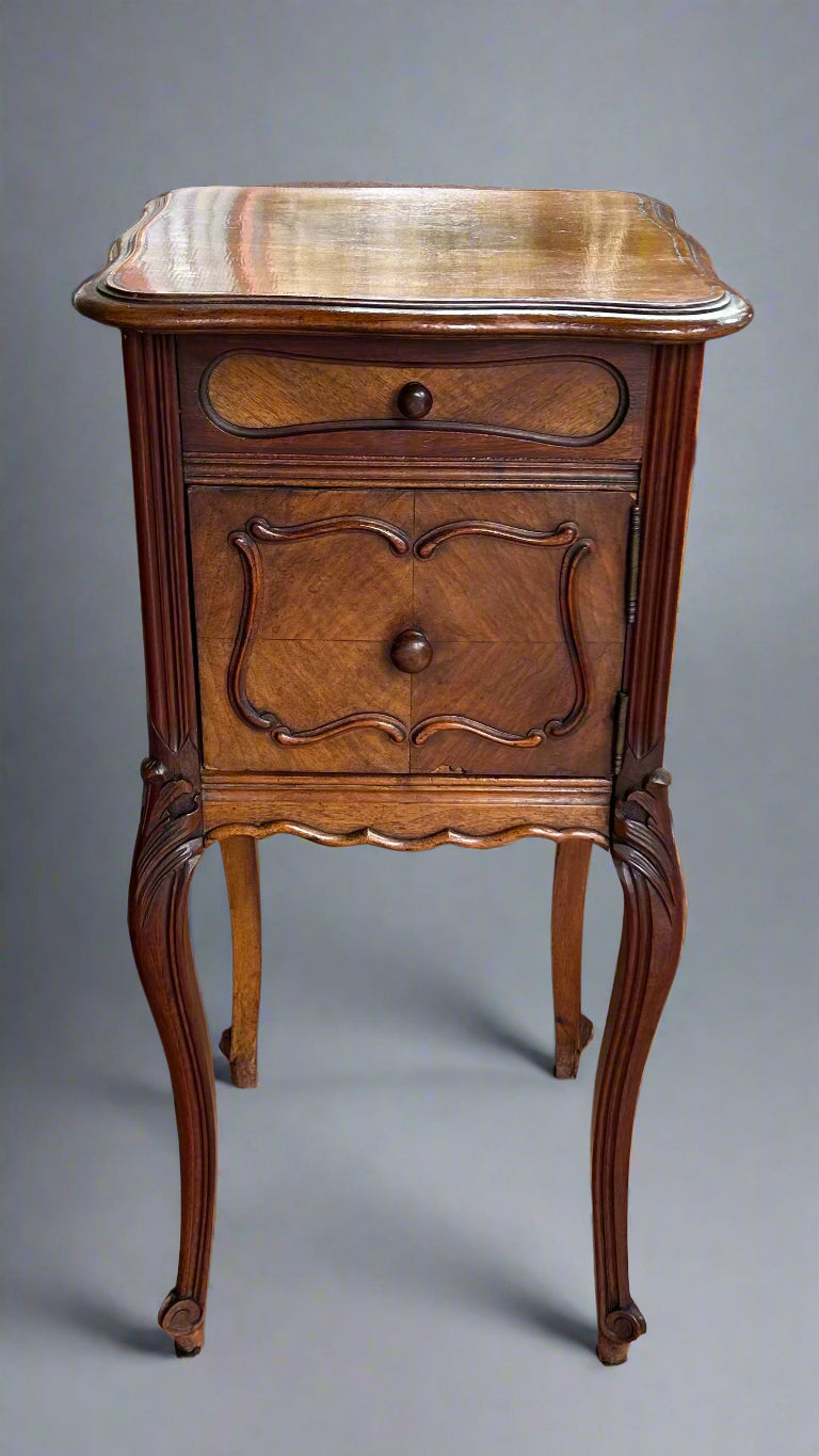 19th French walnut Pedestal