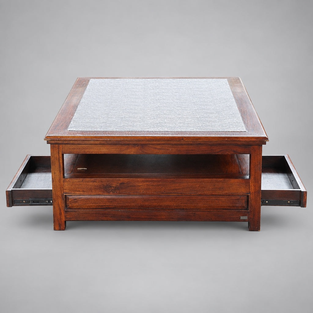 Stunning House & Haven mahogany Coffee/Centre Table with paisley pressed leather top