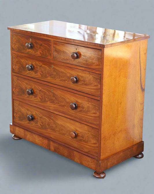Victorian mahogany Chest of Drawers
