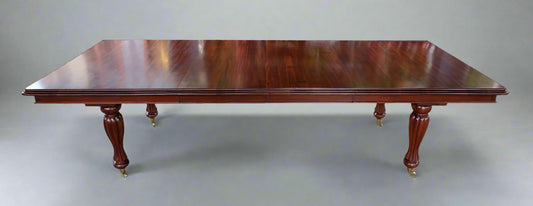 Victorian style mahogany extension Dining Table
