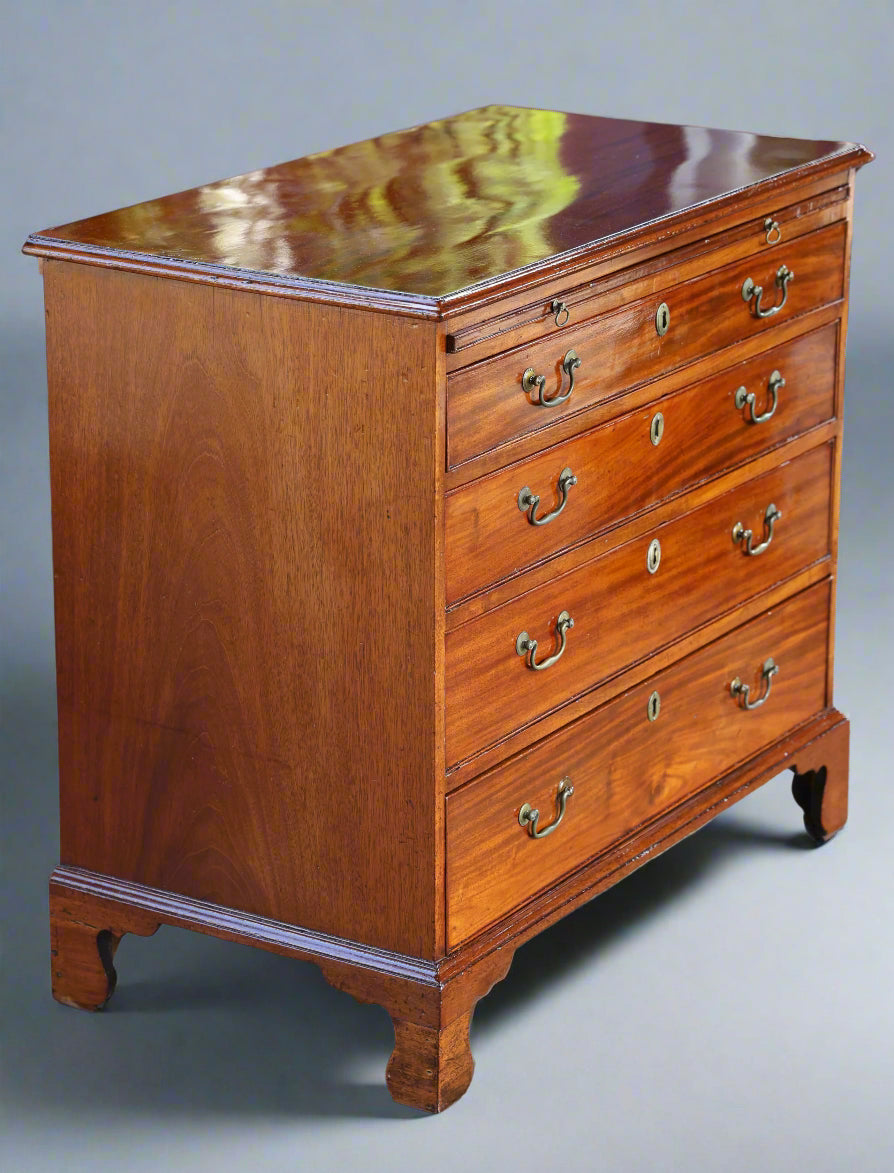 George III mahogany small rectangular Chest of Drawers