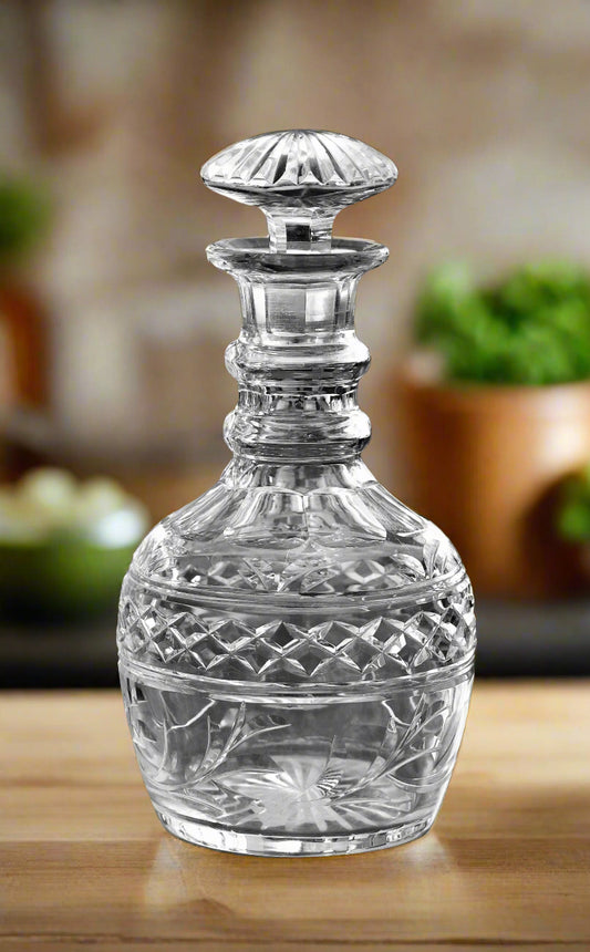 Cut crystal Decanter