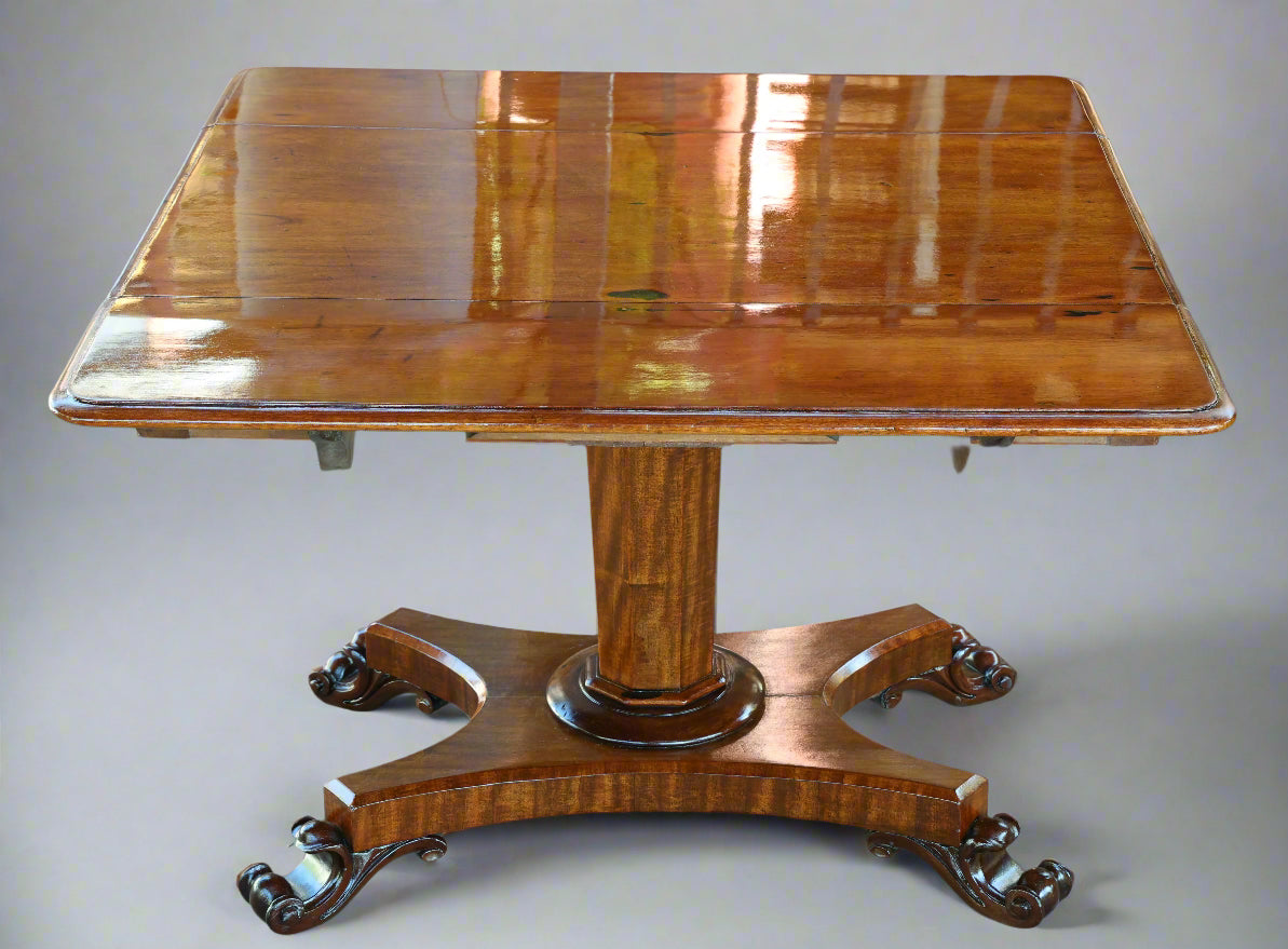 Early Victorian mahogany Dropside Table