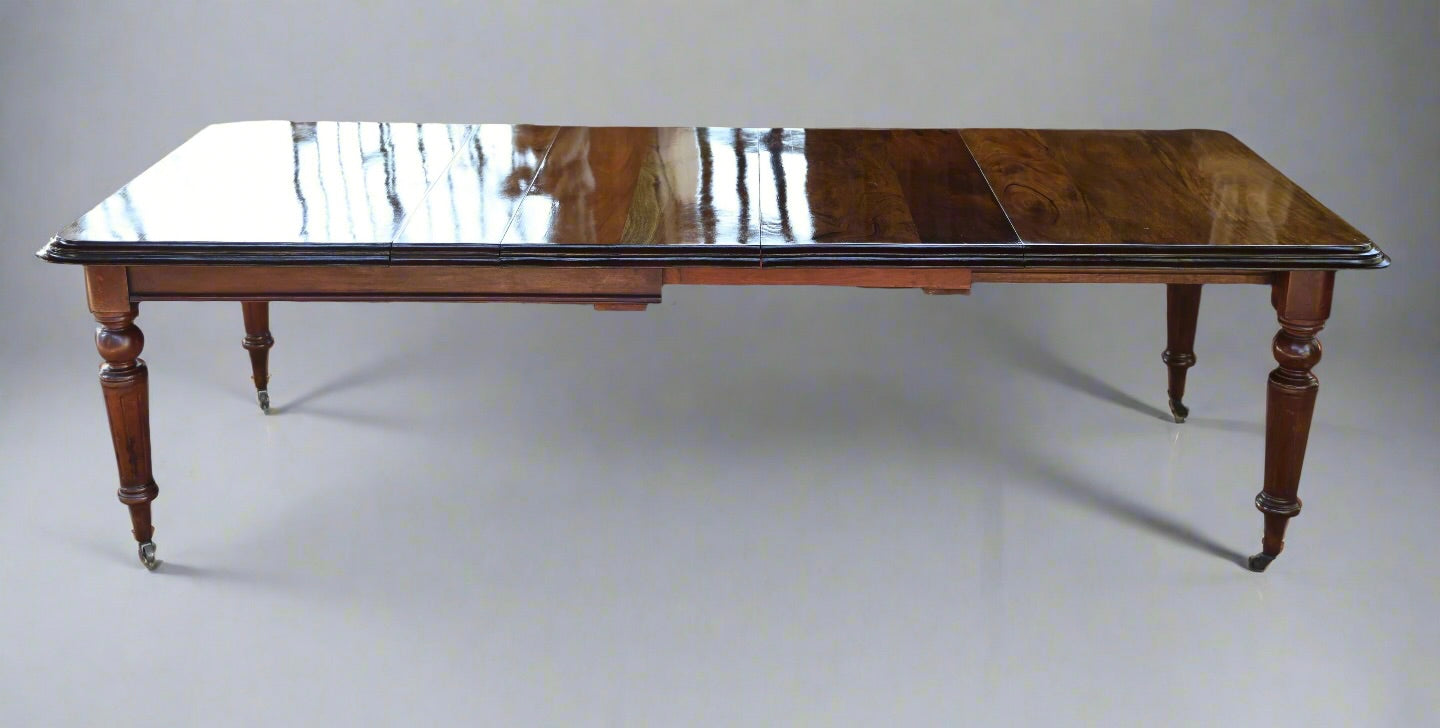 Victorian mahogany extension Dining Table