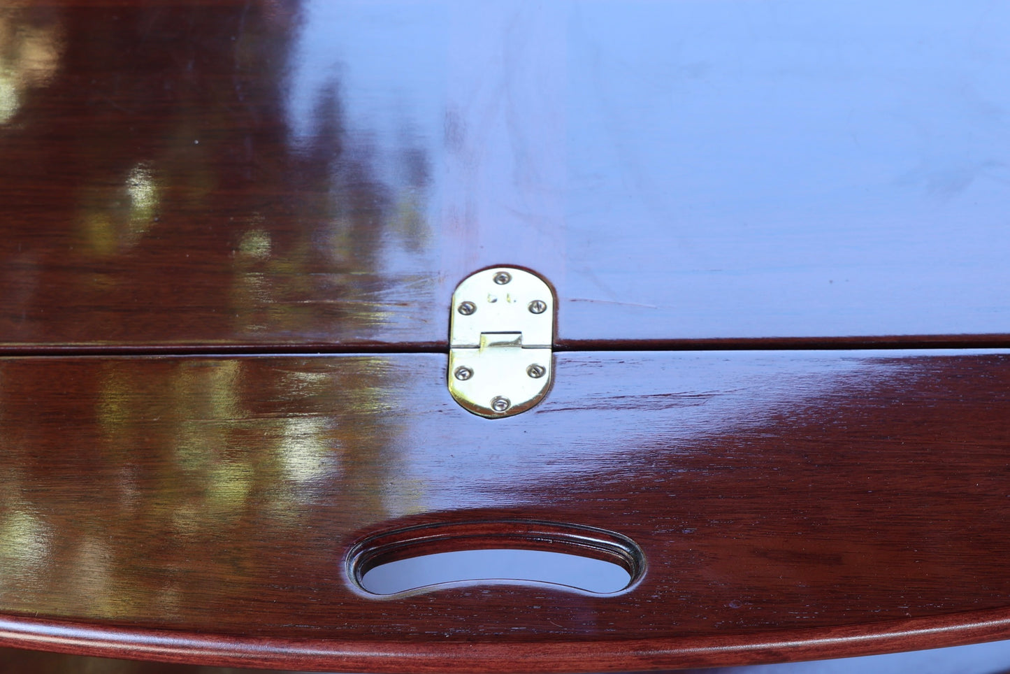 Butlers' Tray Coffee Table with Folding Sides