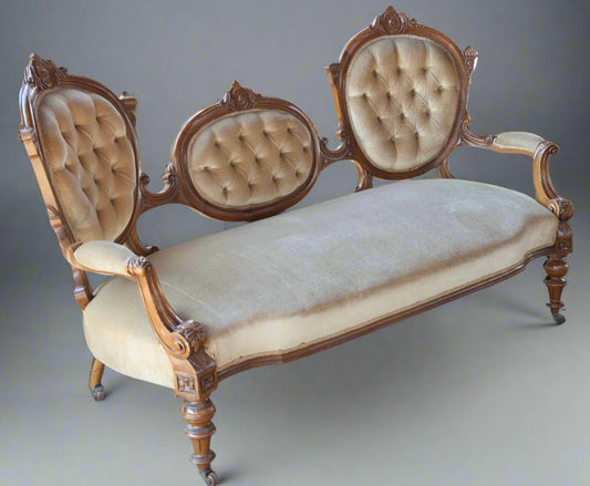 Victorian walnut double back Settee