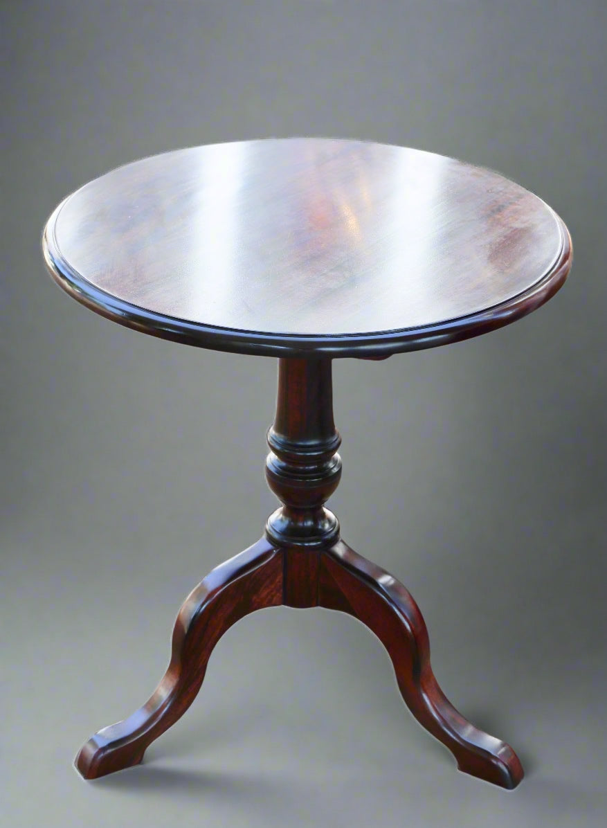 Circular mahogany Side/Lamp Table - SOLD