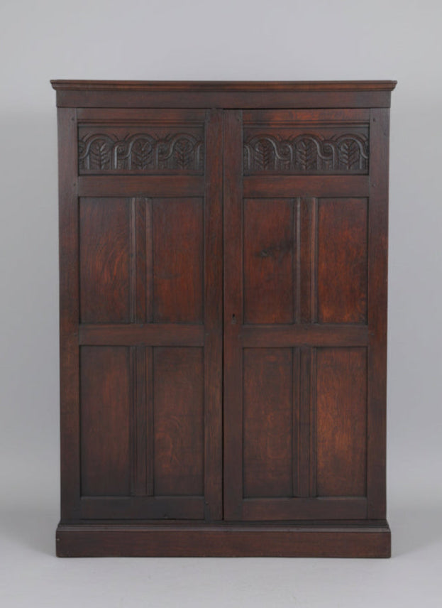 19th Century oak Country Cupboard