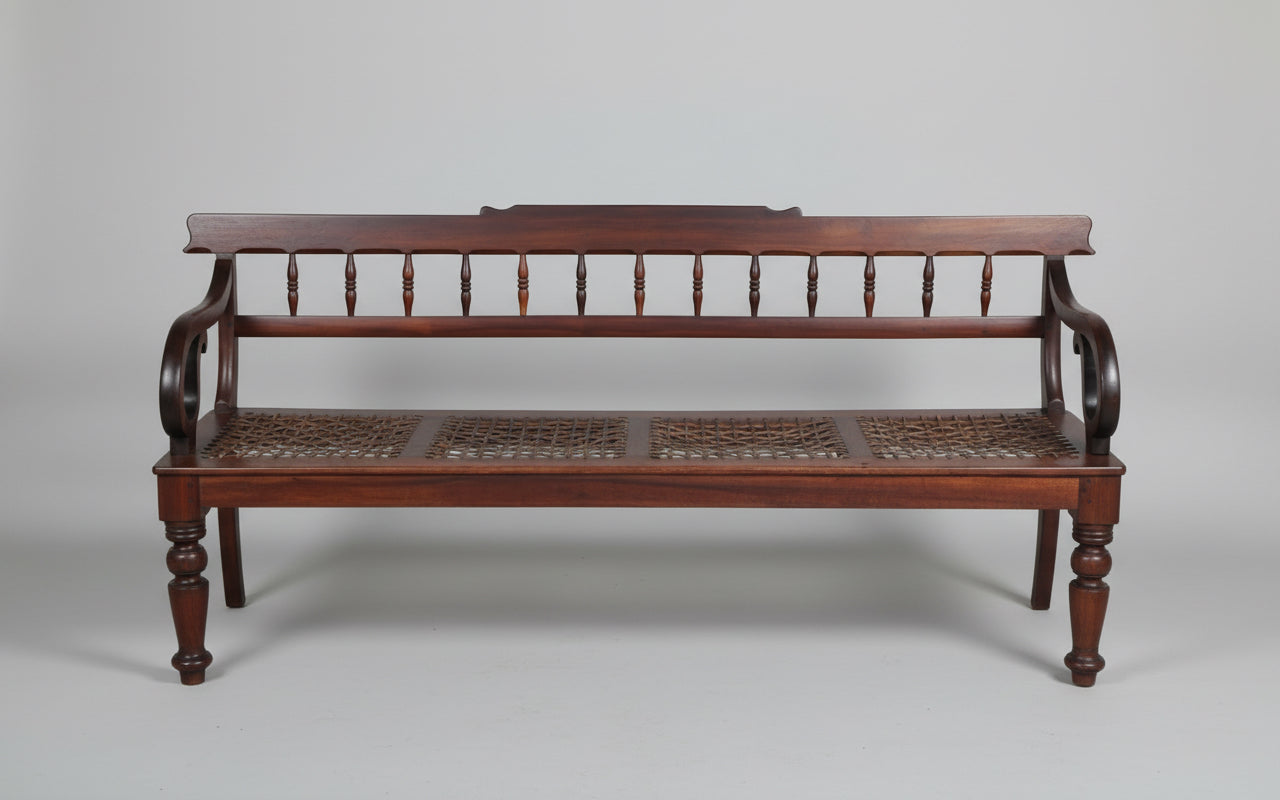 Early 20th Century Cape Regency style Stinkwood Rusbank