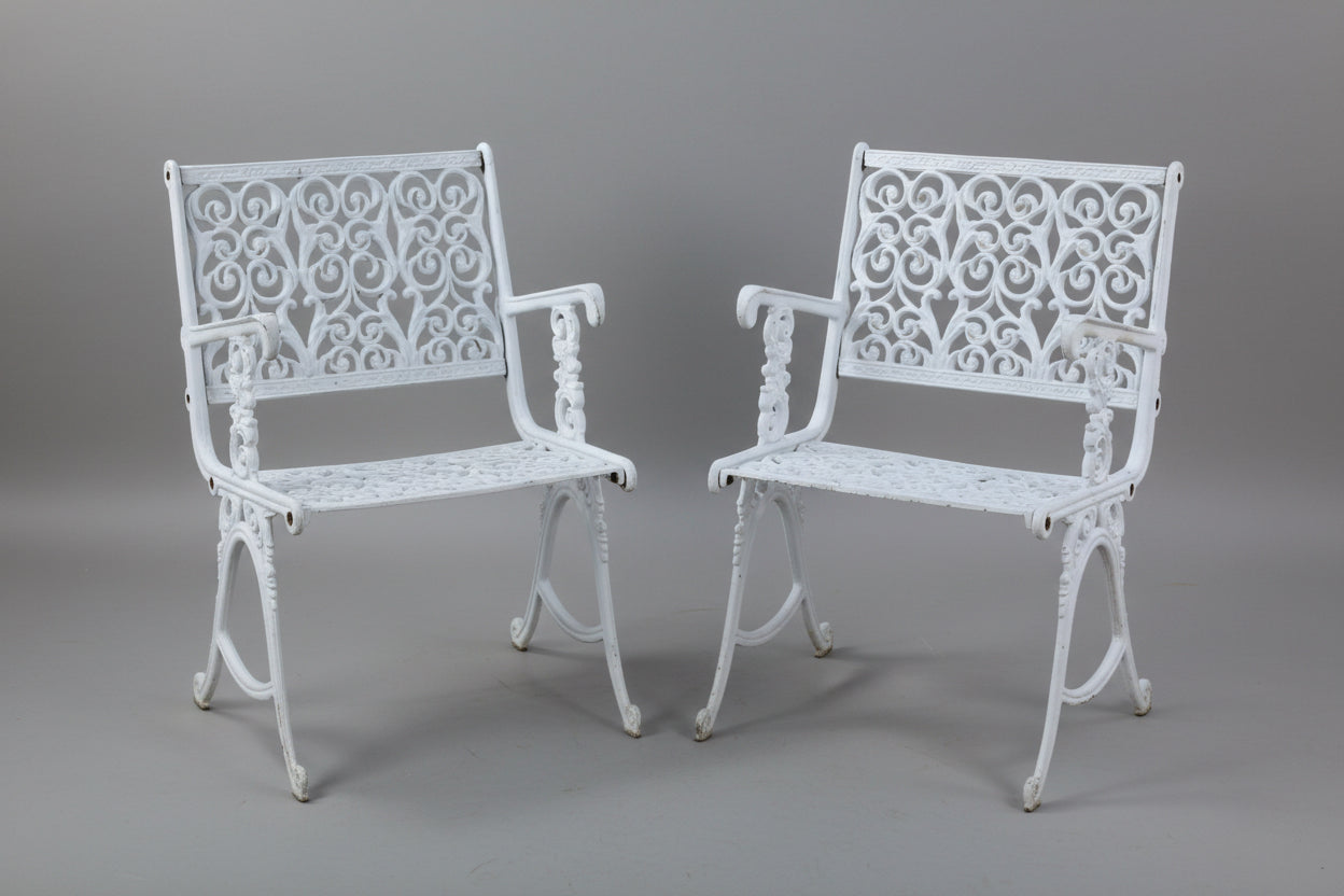 Three piece Cast aluminium Garden Suite