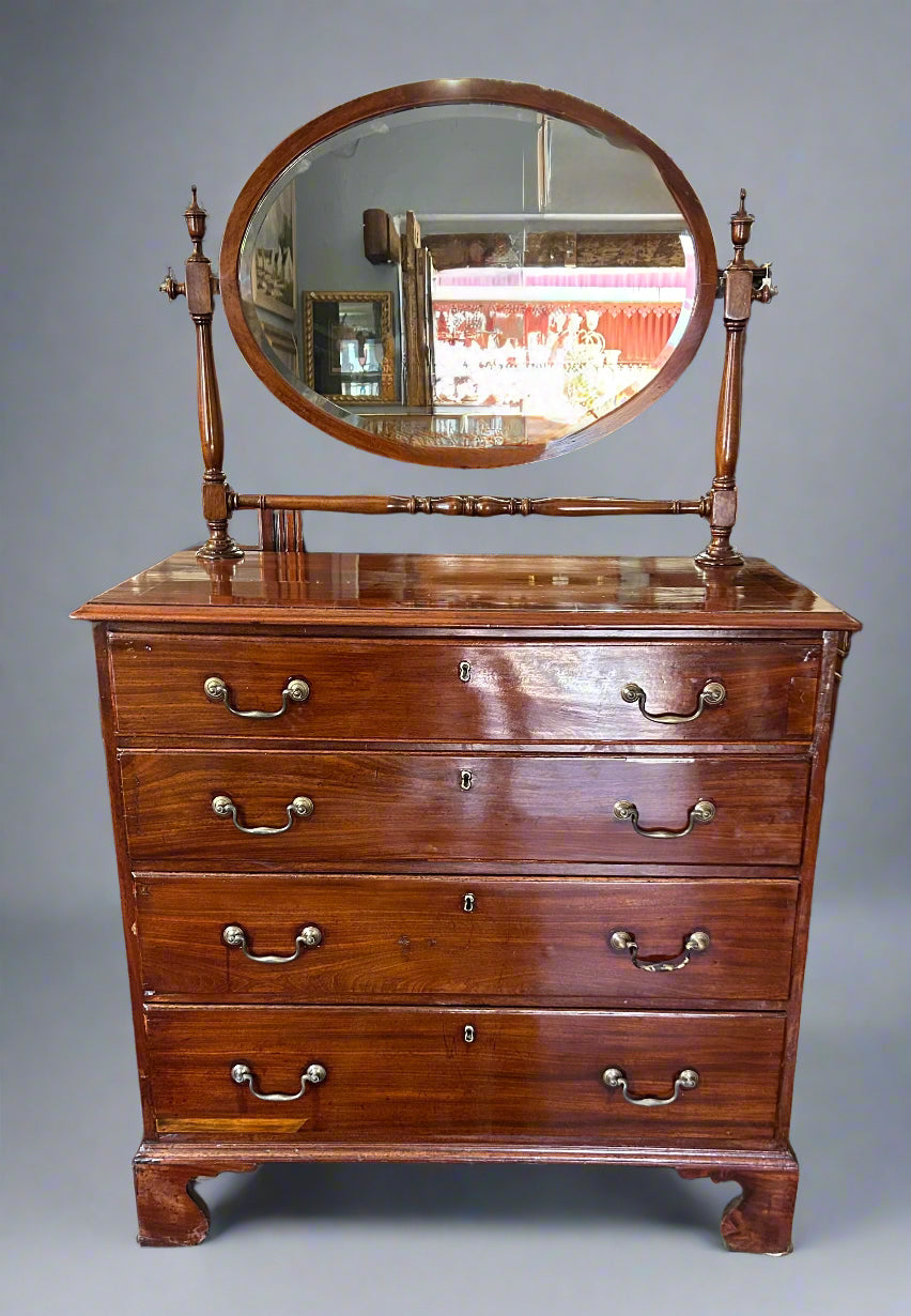 Georgian mahogany Dressing Chest