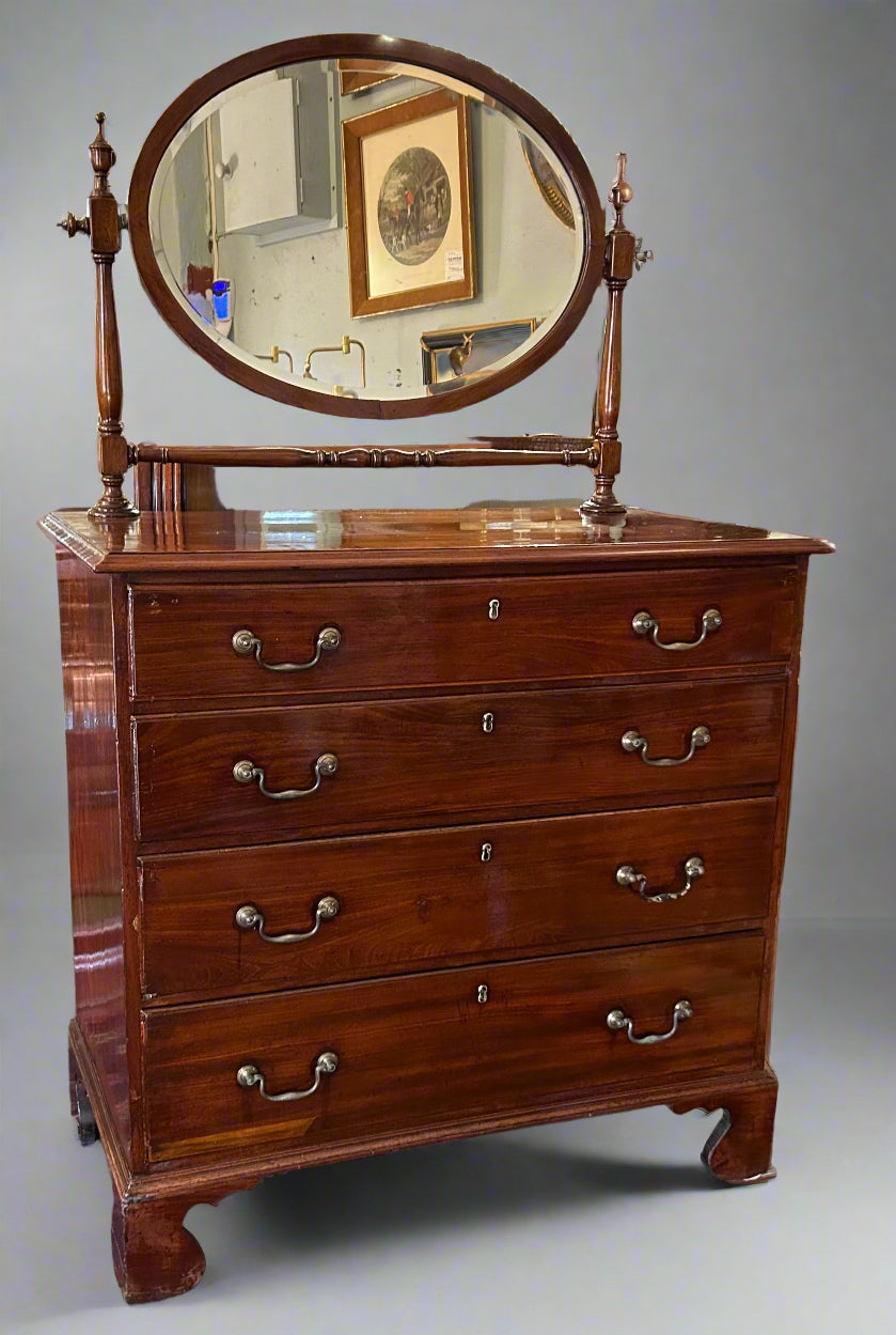 Georgian mahogany Dressing Chest