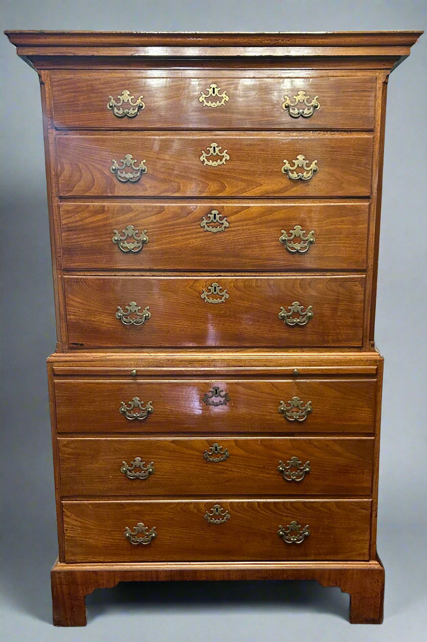 Georgian mahogany Chest on Chest