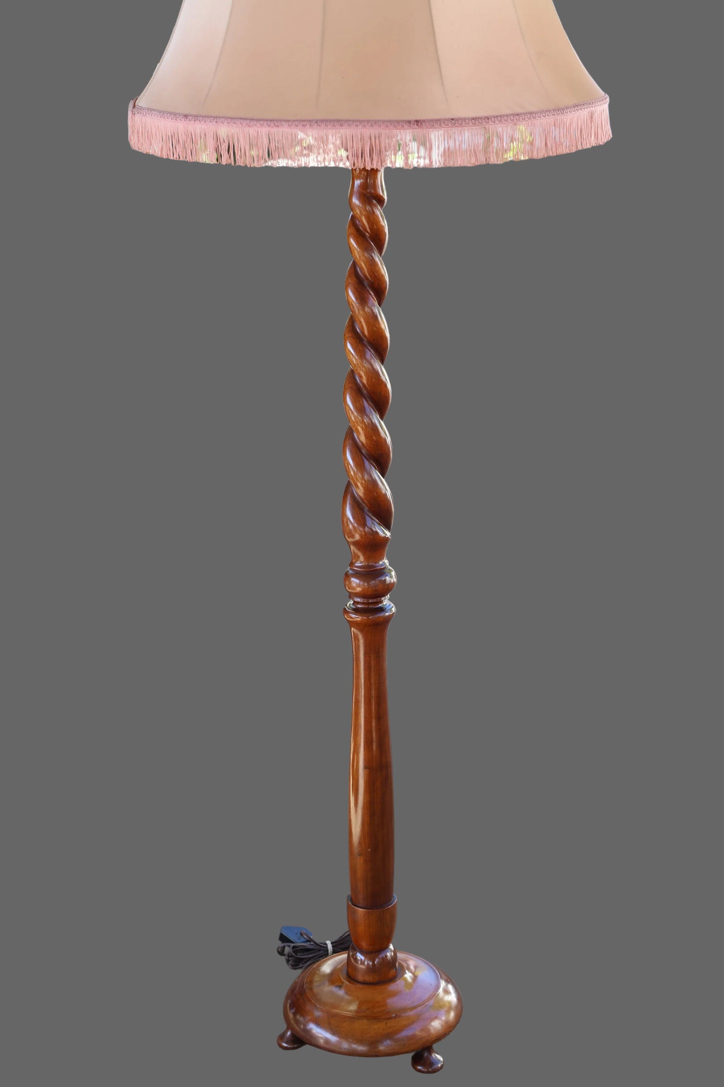 Early 20th Century barley-twist Standard Lamp