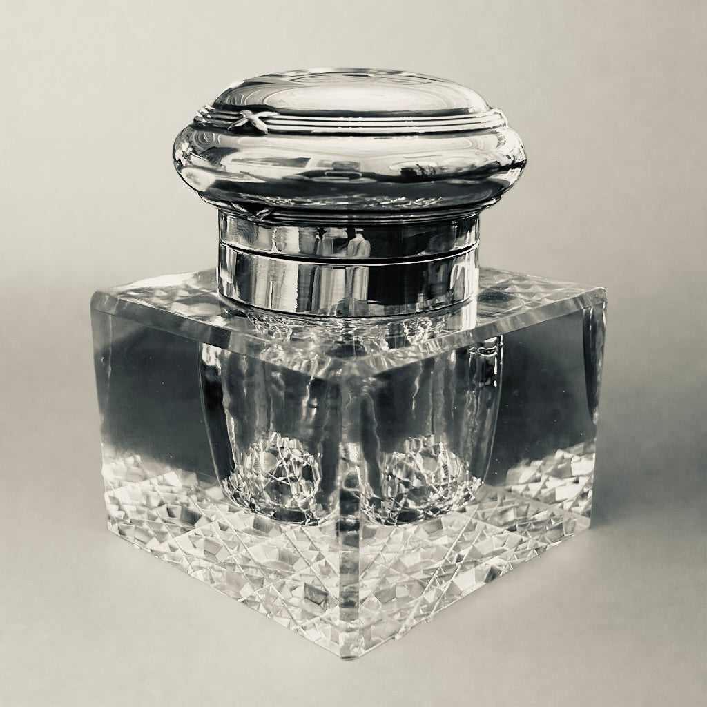 An Edwardian silver topped Inkwell.