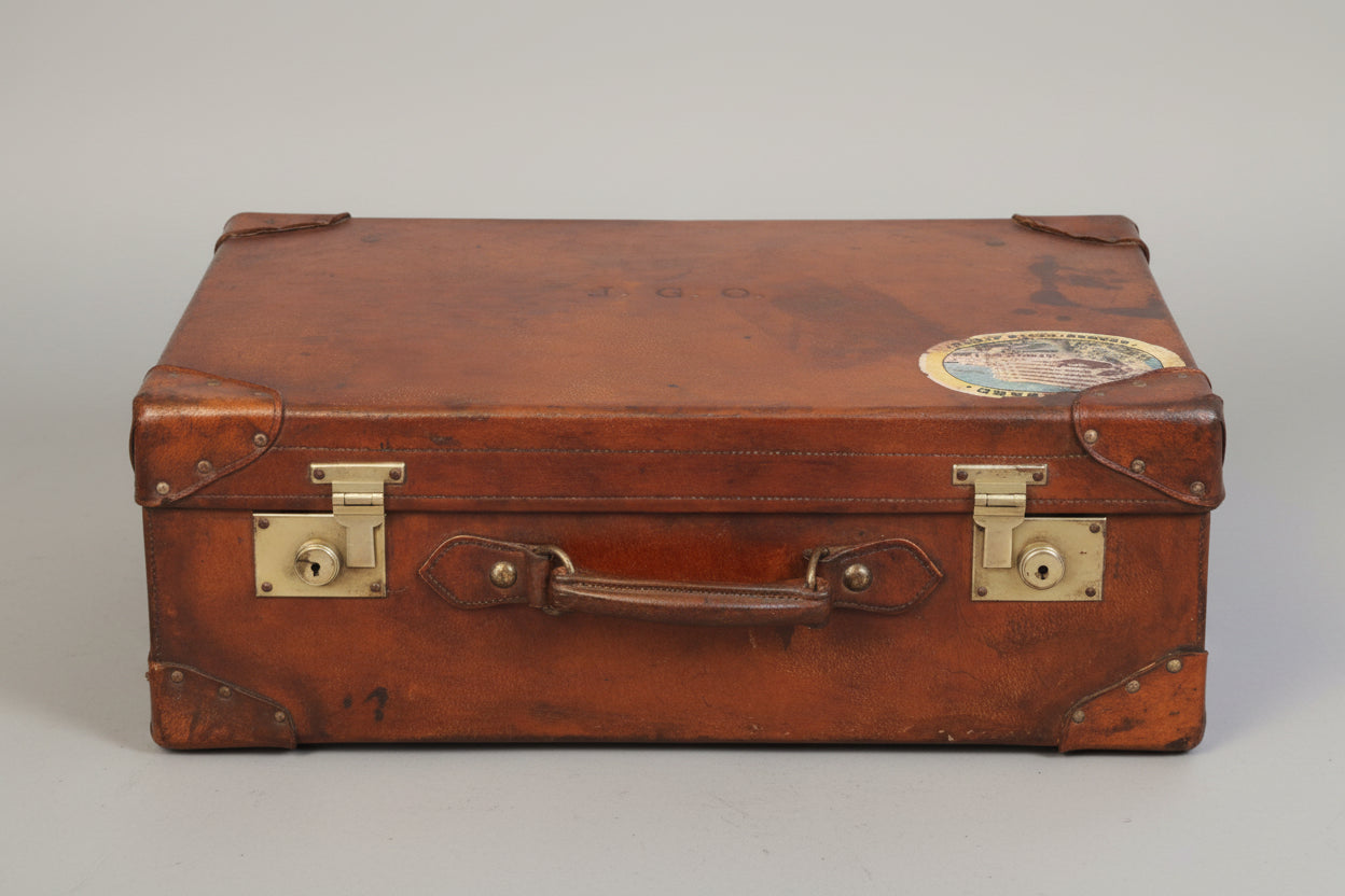 Early 20th Century leather Suitcase