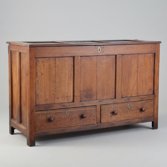 Georgian oak 3 Panel Mule Chest