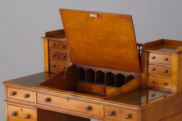 Victorian mahogany Dicken's Writing Table/Desk
