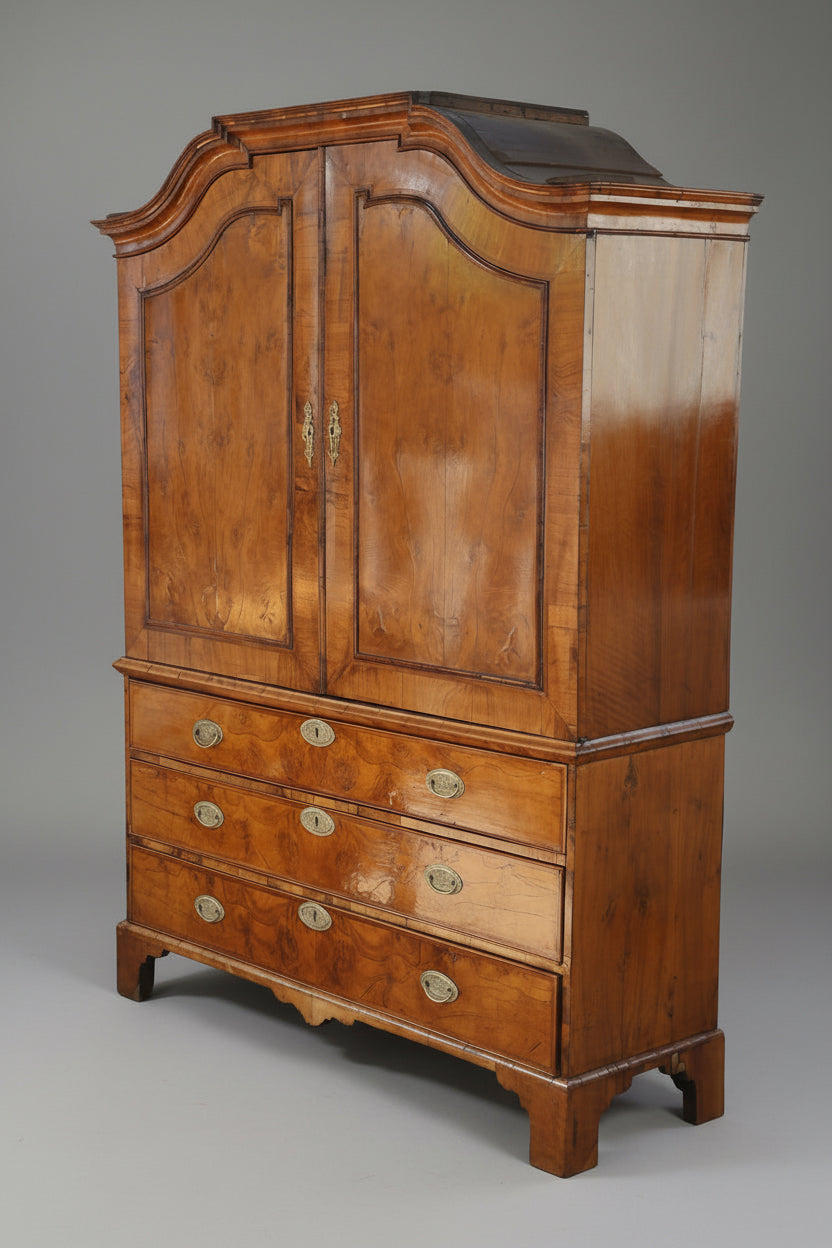 Late 18th Century Dutch walnut Armoire