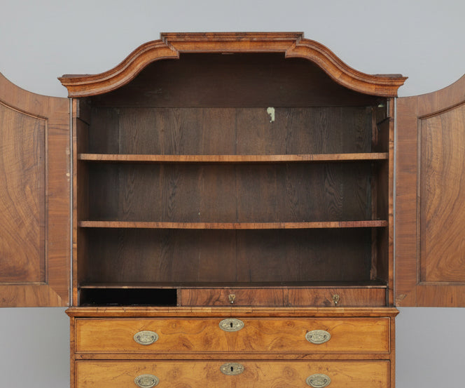 Late 18th Century Dutch walnut Armoire