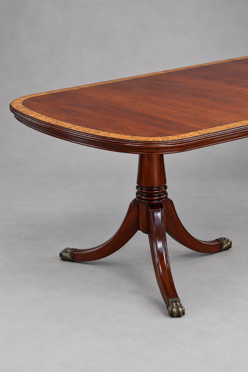 Modellers of Antiques  crossbanded mahogany extension Dining Table
