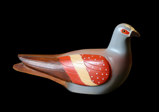 Rock Pigeon - 34/2000 by African Carvers Knysna