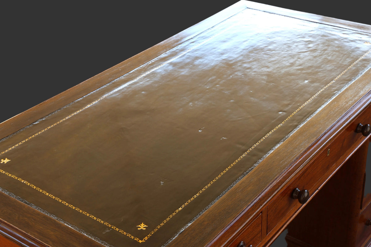 Victorian mahogany tooled leather topped Pedestal Desk
