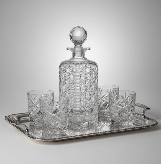 Fine Edinburgh cut crystal Decanter