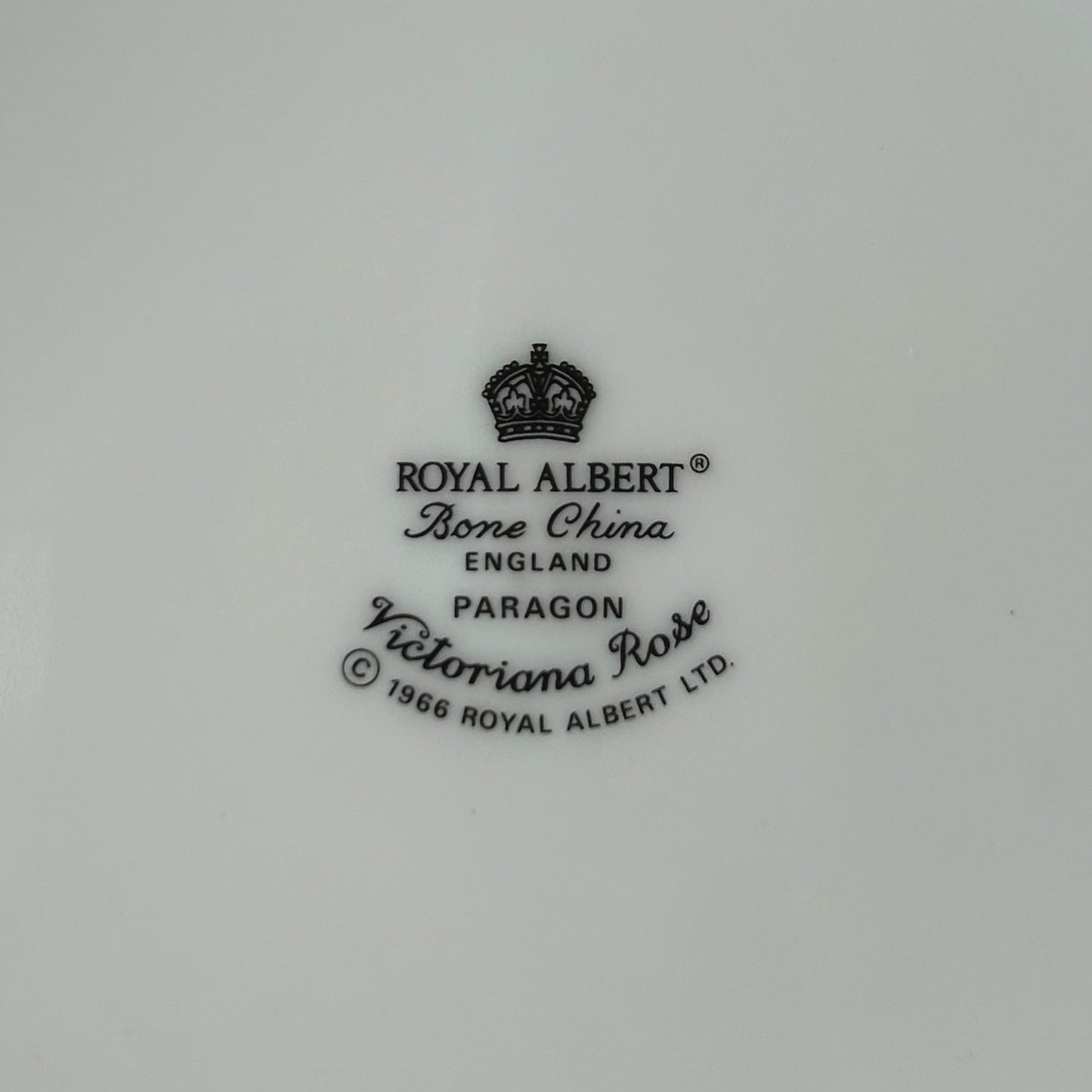 Royal Albert Paragon Victoriana Rose 12 place setting Tea Service