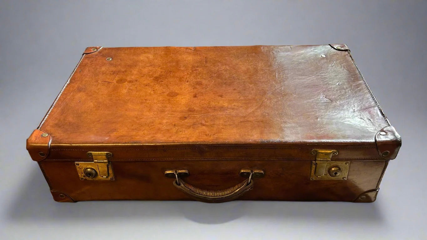 Antique Leather Travel Gentleman's Suitcase