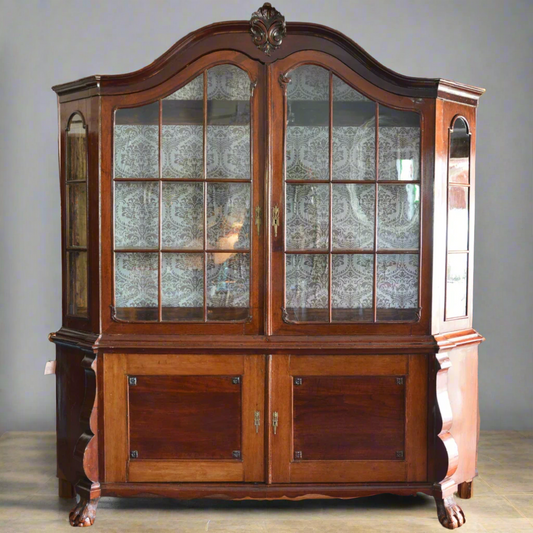 Cape Cabinet